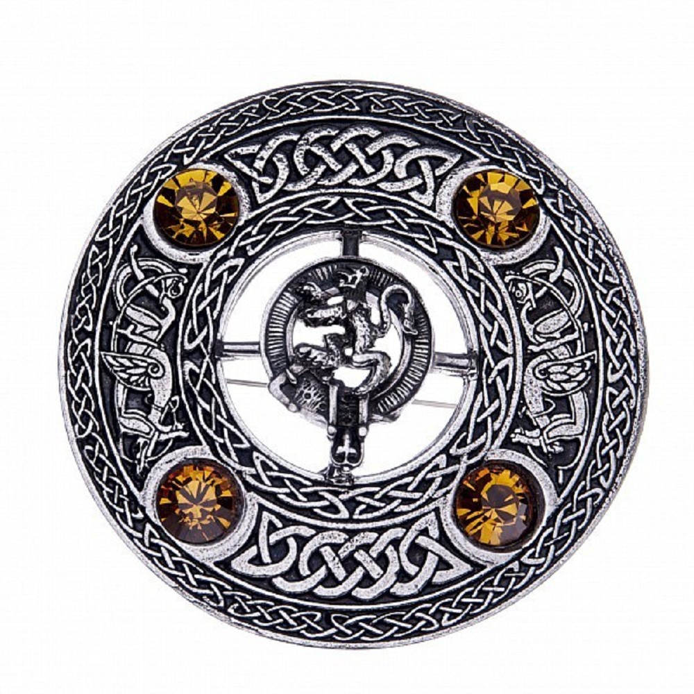 Plaid Brooch with Rampant Lion Crest - Onyx (black) 