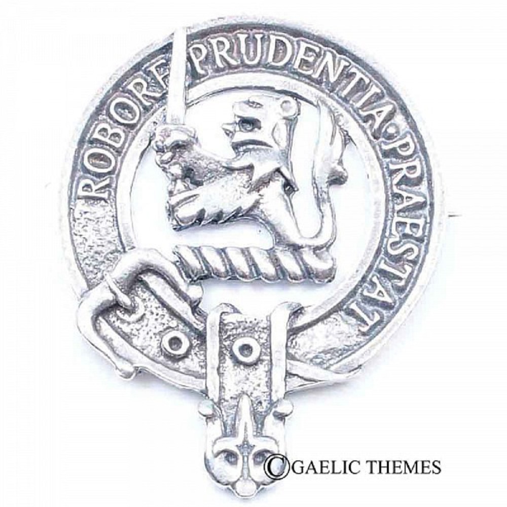 Cap Badge, Clan Young Cap Badge, Clan Young