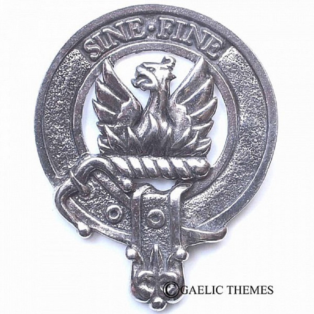 Cap Badge, Clan MacGill