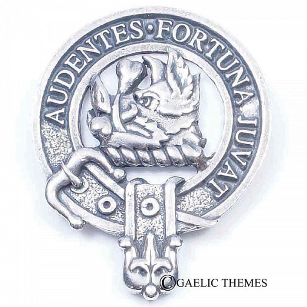 Cap Badge, Clan MacKinnon