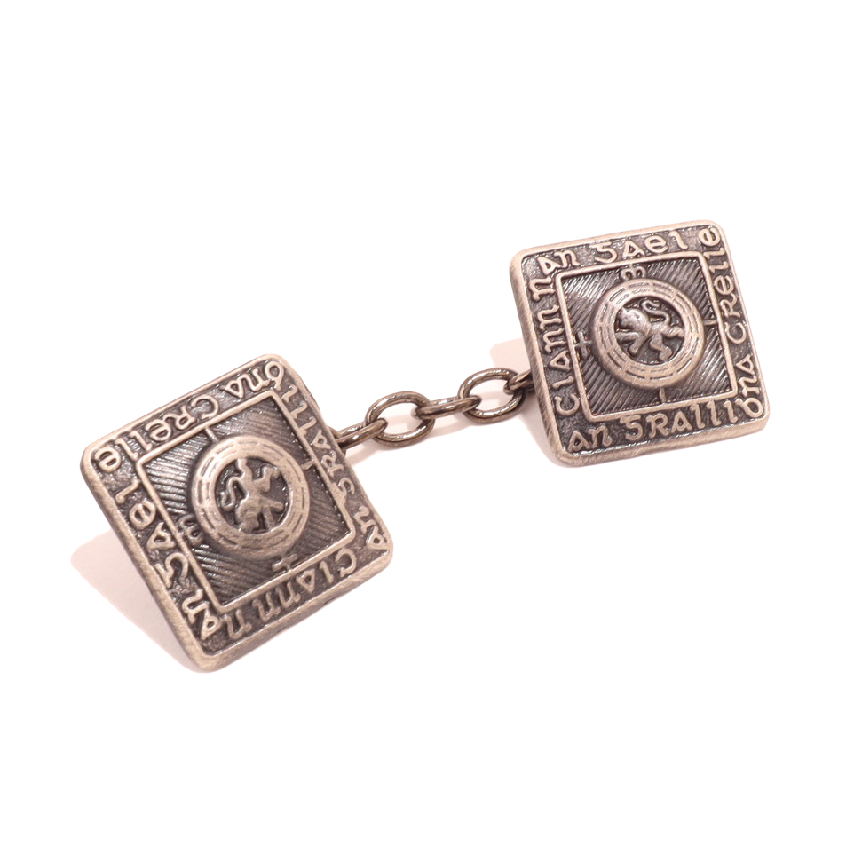 Chaines 2 boutons, ANTIQUE Chaines 2 boutons, ANTIQUE