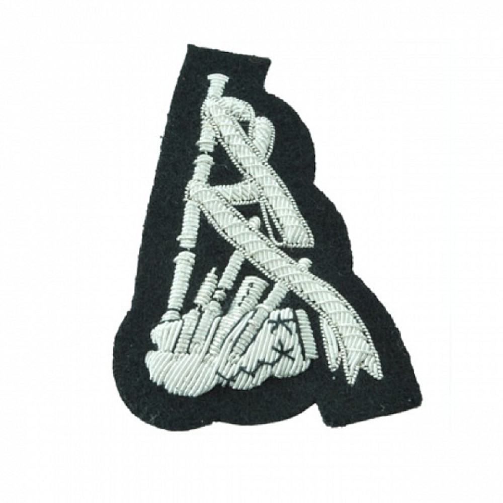 Écusson brodé Piper-Badge Argent sur Noir Écusson brodé Piper-Badge Argent sur Noir