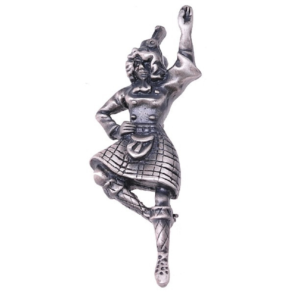 Broche Highland Dancer finition antique Broche Highland Dancer finition antique